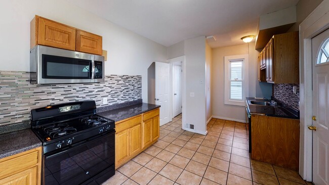 property at 511 Winthrop Ave