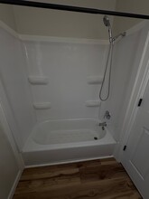 26 Walnut Ct in Battle Creek, MI - Foto de edificio - Building Photo