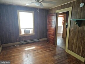 546 N 6th St in Denton, MD - Building Photo - Building Photo