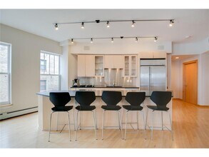 408 N 1st St in Minneapolis, MN - Building Photo - Building Photo