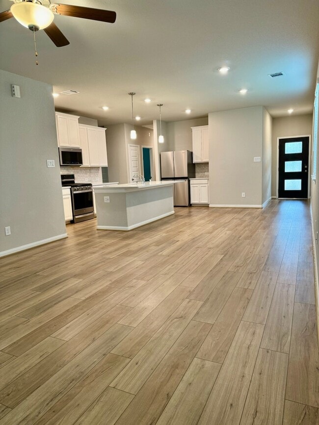 2038 Myrtle Oak Ct in Conroe, TX - Building Photo - Building Photo