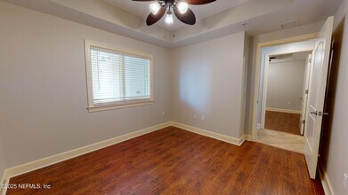 525 3rd St S in Jacksonville Beach, FL - Building Photo - Building Photo
