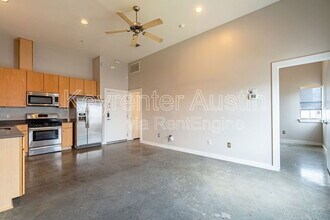 6000 S Congress Ave in Austin, TX - Building Photo - Building Photo