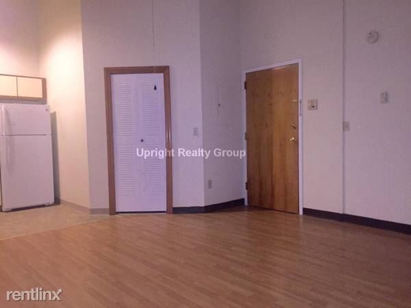 11 Willow St-Unit -Apt 106 in Fitchburg, MA - Building Photo - Building Photo
