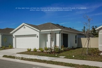 7912 Majestic Palms Ct in Venice, FL - Building Photo - Building Photo