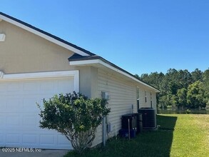 766 Burlwood Ct in Orange Park, FL - Foto de edificio - Building Photo