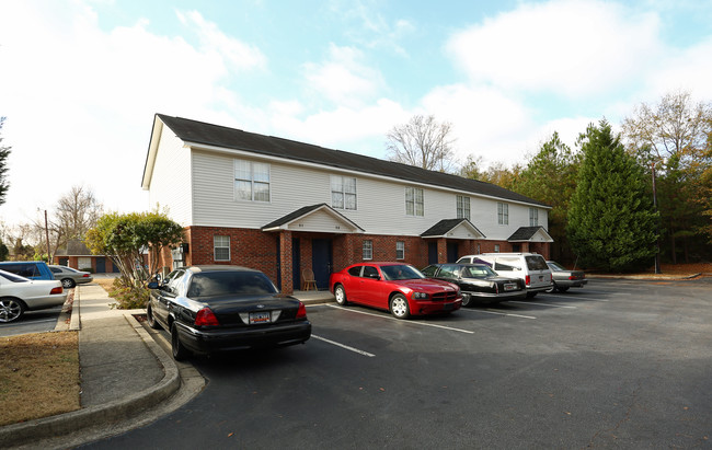 Plowden Place Apartments in Columbia, SC - Foto de edificio - Building Photo