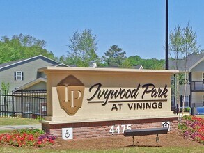 Ivywood Park at Vinings in Smyrna, GA - Foto de edificio - Building Photo