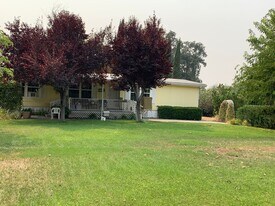 18775 Bowman Rd in Cottonwood, CA - Building Photo
