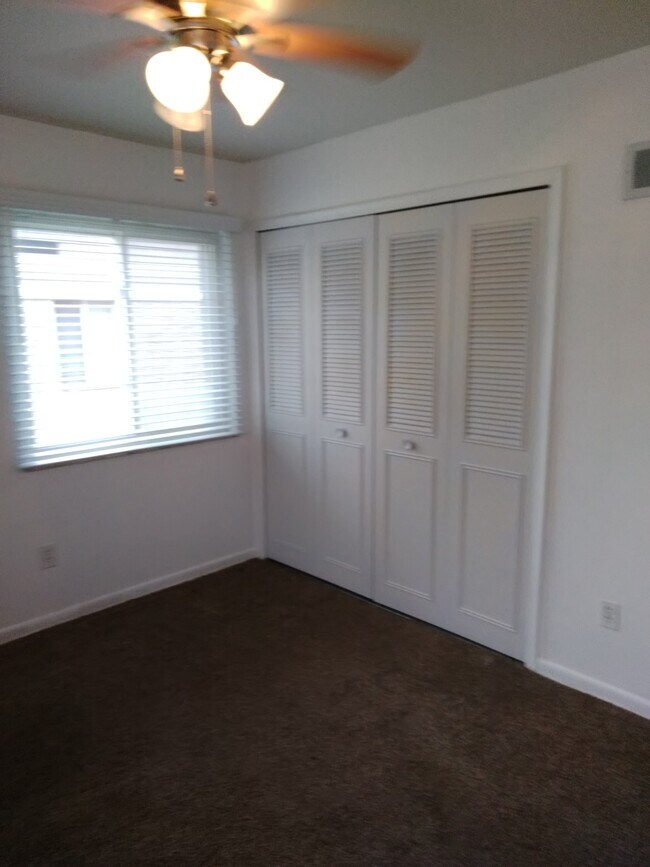 3462 Ridgecliffe Dr in Flint, MI - Building Photo - Building Photo