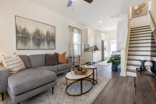 Abrazo at Rice Hope in Port Wentworth, GA - Building Photo