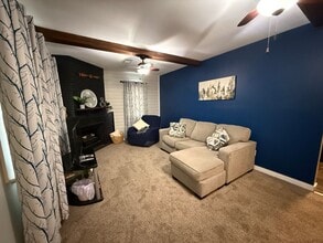 415 N Pennsylvania St in Webb City, MO - Building Photo - Building Photo