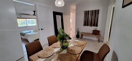 2211 SW 75th Ave in Miami, FL - Building Photo - Building Photo