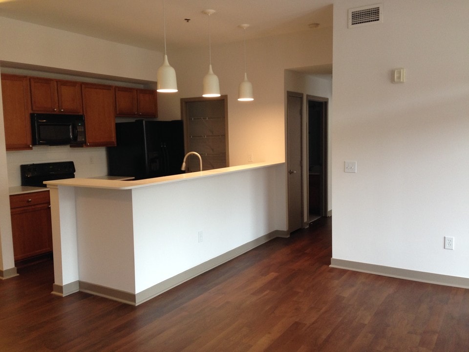 825 N 4th St in Columbus, OH - Building Photo