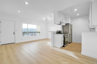 1534 Euclid St, Unit 7 in Santa Monica, CA - Building Photo - Building Photo