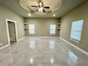 216 Thorn Ridge St in Bridge City, TX - Building Photo - Building Photo