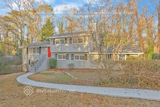 1196 Evangeline Rd in Decatur, GA - Building Photo - Building Photo