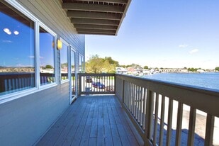 244 Bowne St in Bronx, NY - Building Photo