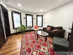 37 Sudan St, Unit #1 in Boston, MA - Building Photo - Building Photo