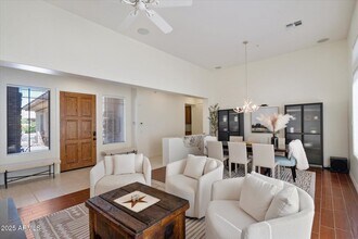 7559 E Visao Dr in Scottsdale, AZ - Building Photo - Building Photo