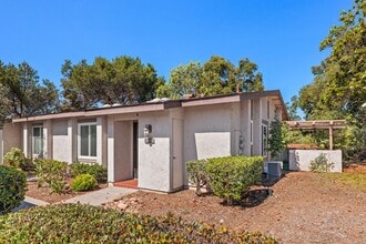 16924 Caminito Santico in San Diego, CA - Building Photo - Building Photo