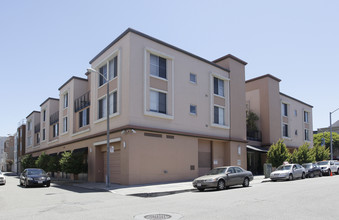 Magnolia Place Apartments in San Francisco, CA - Building Photo - Building Photo