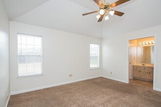 6940 Brady Hill Dr in Cordova, TN - Building Photo - Building Photo