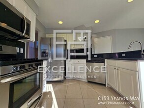 6153 Yeadon Way in San Jose, CA - Building Photo - Building Photo