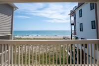 1411 Lake Park Blvd S in Carolina Beach, NC - Building Photo - Building Photo