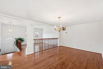 3120 Valentino Ct in Oakton, VA - Building Photo - Building Photo