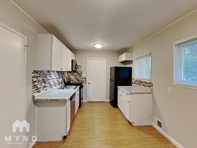 4799 McAllister Ave in Columbus, OH - Building Photo - Building Photo