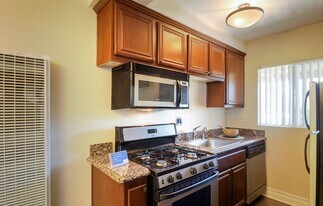 The Huntington at Pasadena in Pasadena, CA - Building Photo