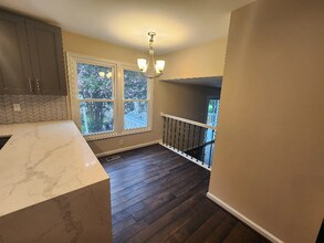 721 Symphony Woods Dr in Silver Spring, MD - Building Photo - Building Photo