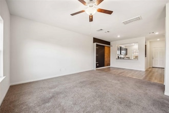 425 Elaine Vly Dr in Katy, TX - Building Photo - Building Photo