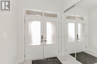 90 Eberly Wds Dr. in Caledon, ON - Building Photo - Building Photo