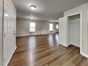 2364 Blackthorn Dr in Franklin, IN - Building Photo - Building Photo
