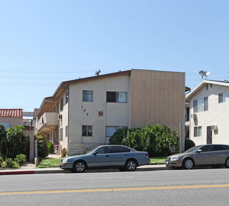 1053 Western Ave in Glendale, CA - Building Photo