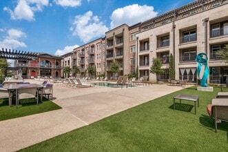 The Canal in Farmers Branch, TX - Building Photo - Building Photo