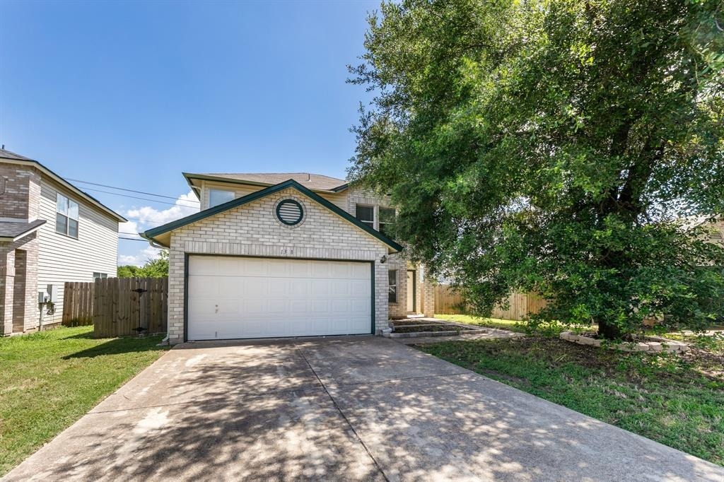 1308 Water Spaniel Way in Round Rock, TX - Building Photo