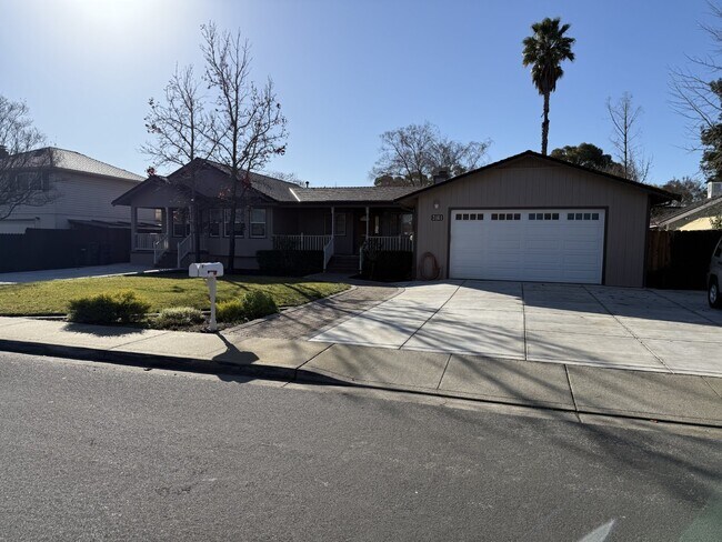 3161 Rodeo Ln-Unit -Unit A in Livermore, CA - Building Photo - Building Photo