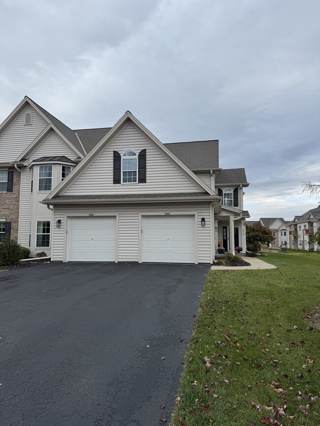 property at 1850 Stoney Ln