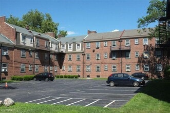 721 North Ter, Unit C in Philadelphia, PA - Building Photo - Building Photo