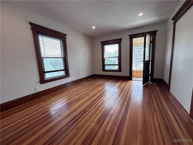 610 Schuyler St in Syracuse, NY - Building Photo - Building Photo