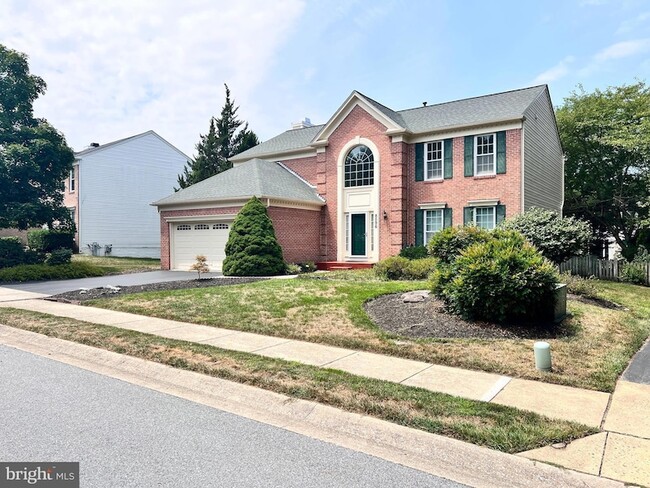 8596 Trail View Dr in Ellicott City, MD - Building Photo - Building Photo