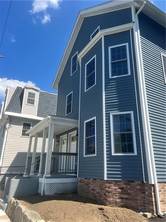 90 Grove St in Providence, RI - Building Photo - Building Photo