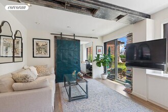 77 Bleecker St in New York, NY - Building Photo - Building Photo