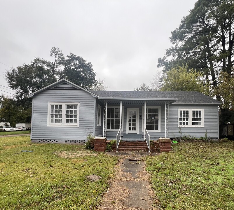 405 Rice Ln in Opelousas, LA - Foto de edificio