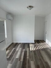 430 SW 6th Ave-Unit -6 in Miami, FL - Building Photo - Building Photo