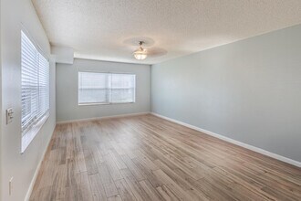 3261 SW Sunset Trace Cir in Palm City, FL - Building Photo - Building Photo
