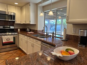39767 Creative Dr in Temecula, CA - Building Photo - Building Photo
